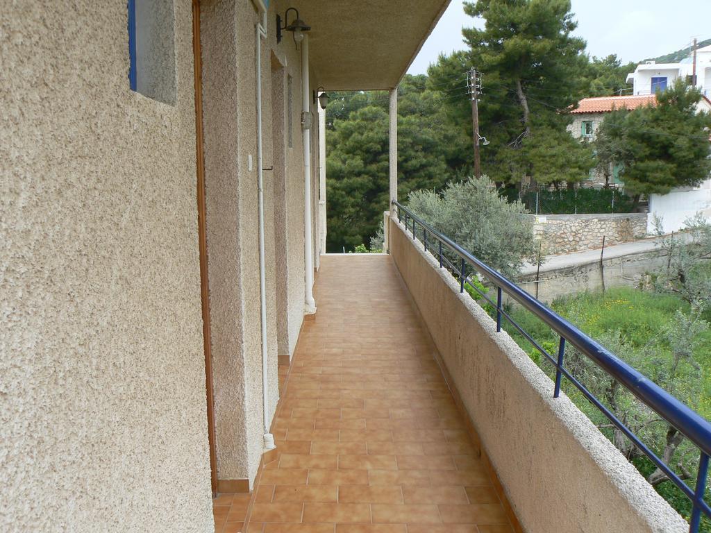 Apartment Pericles Agia Marina (Aegina)